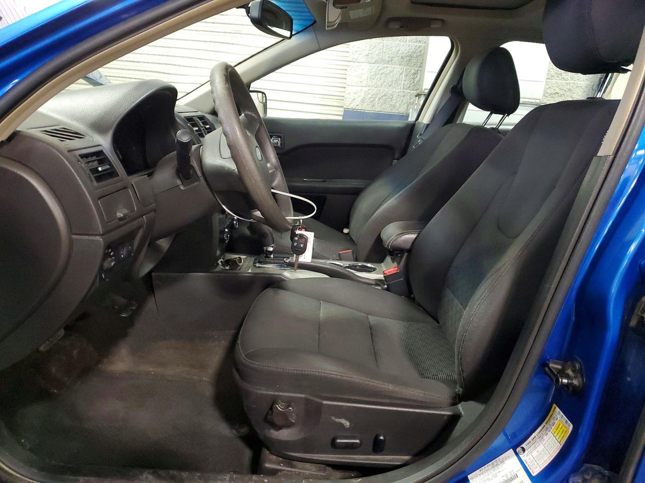 2012 FORD FUSION SE photo 19