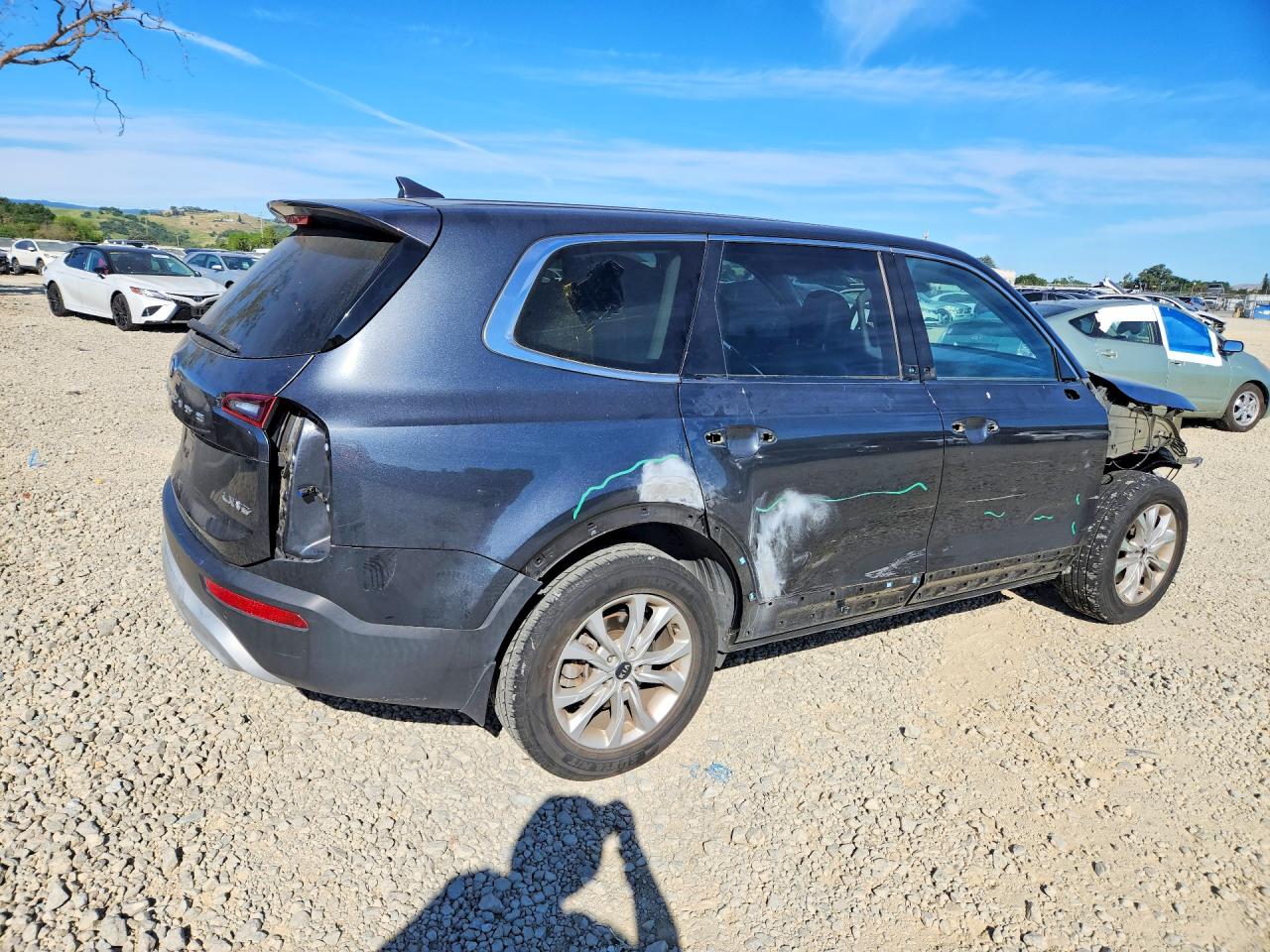 2021 KIA TELLURIDE LX photo 5