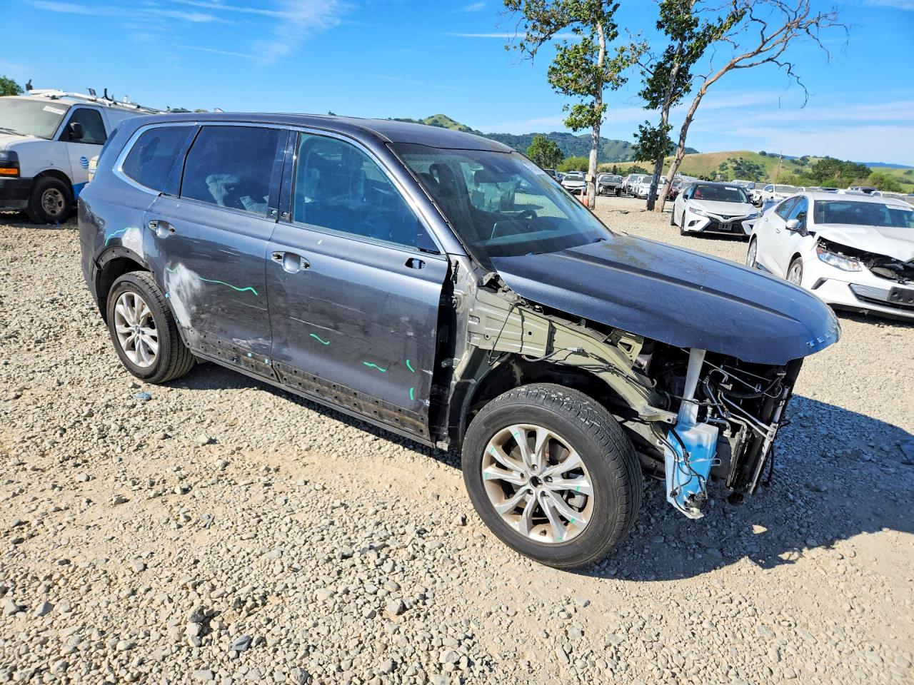 2021 KIA TELLURIDE LX photo 7