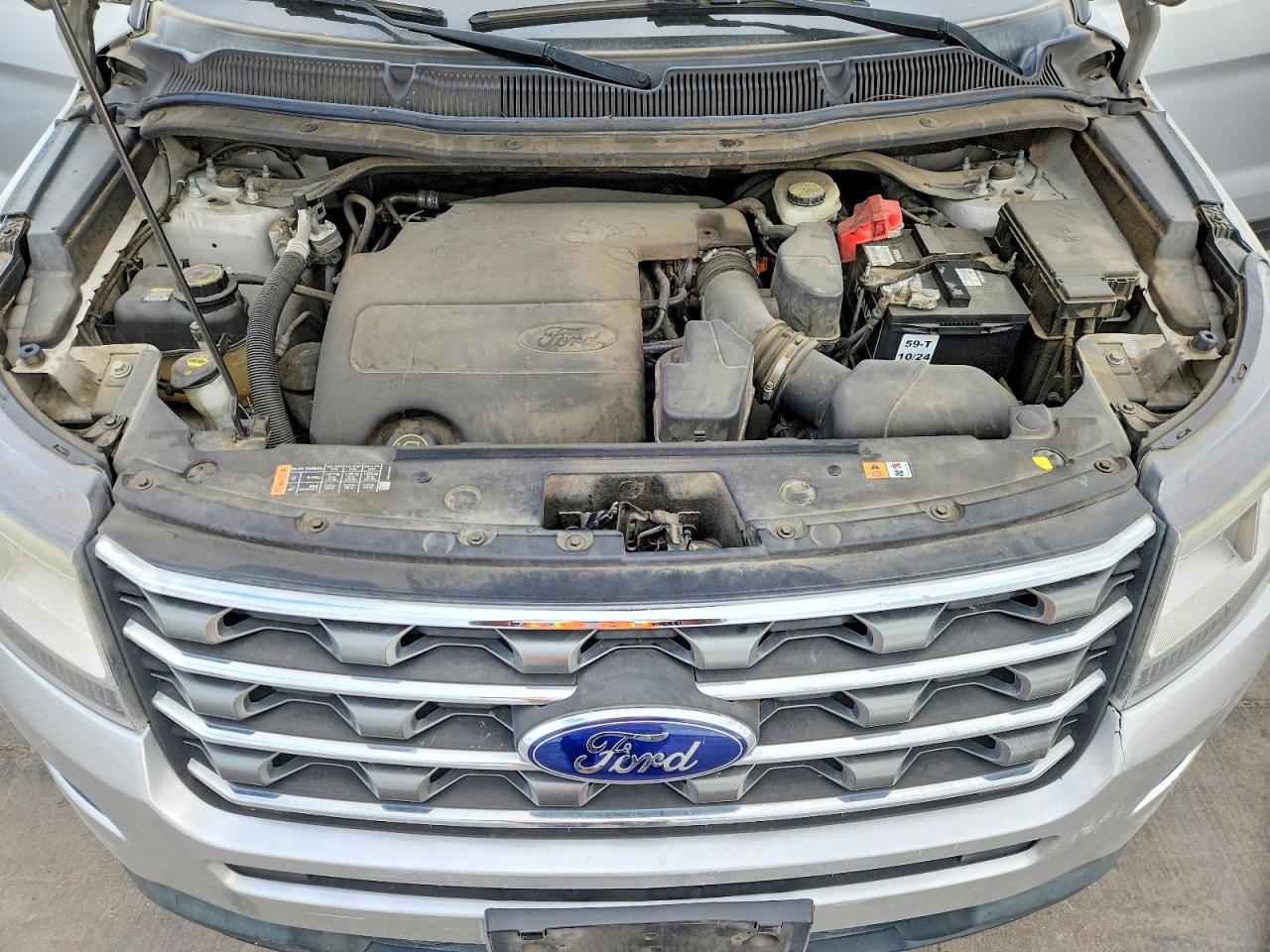 2017 FORD EXPLORER photo 21