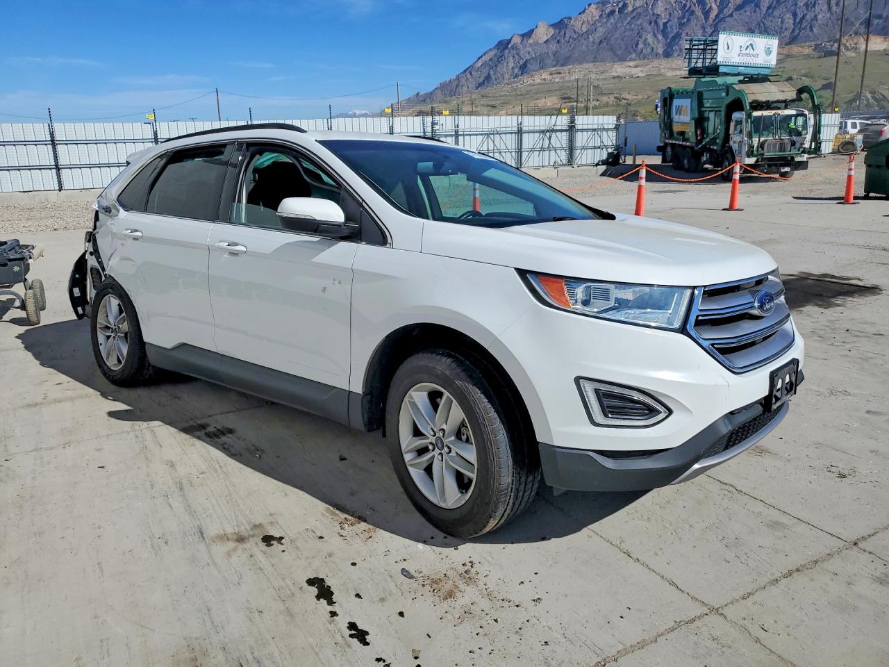 2017 FORD EDGE SEL photo 7