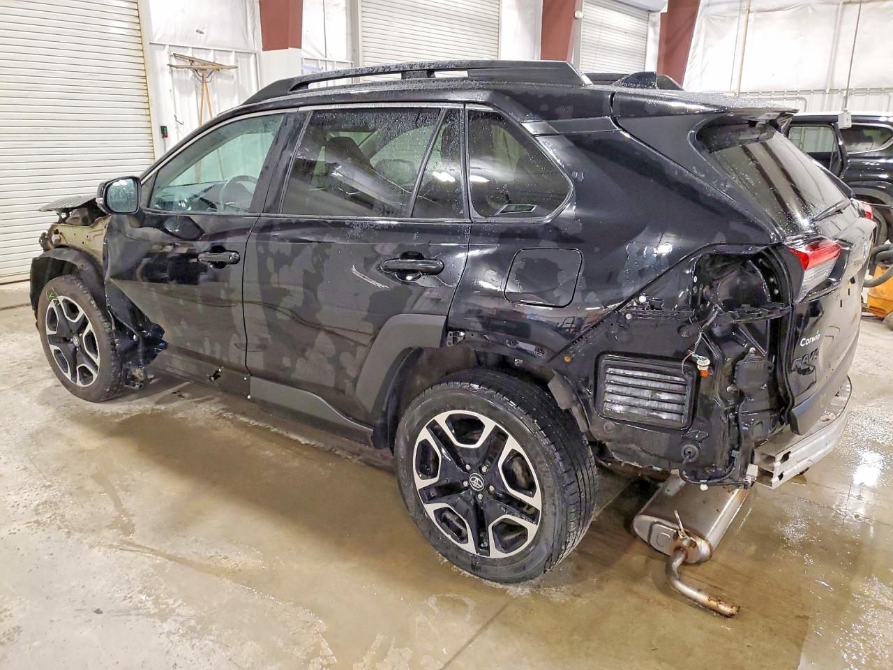 2019 TOYOTA RAV4 ADVENTURE photo 4