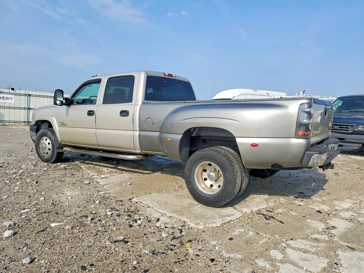 2006 CHEVROLET SILVERADO C3500 photo 4