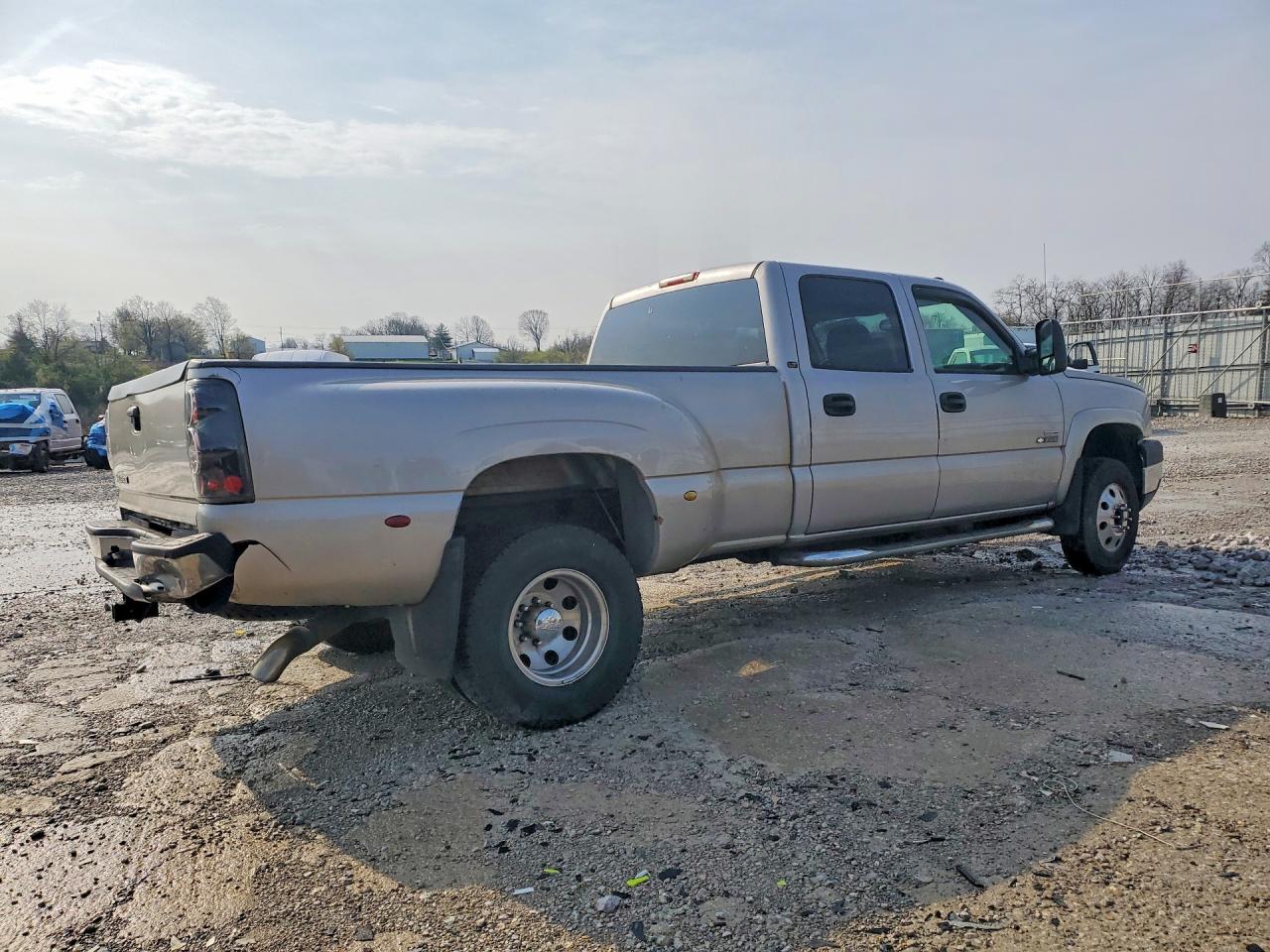 2006 CHEVROLET SILVERADO C3500 photo 7
