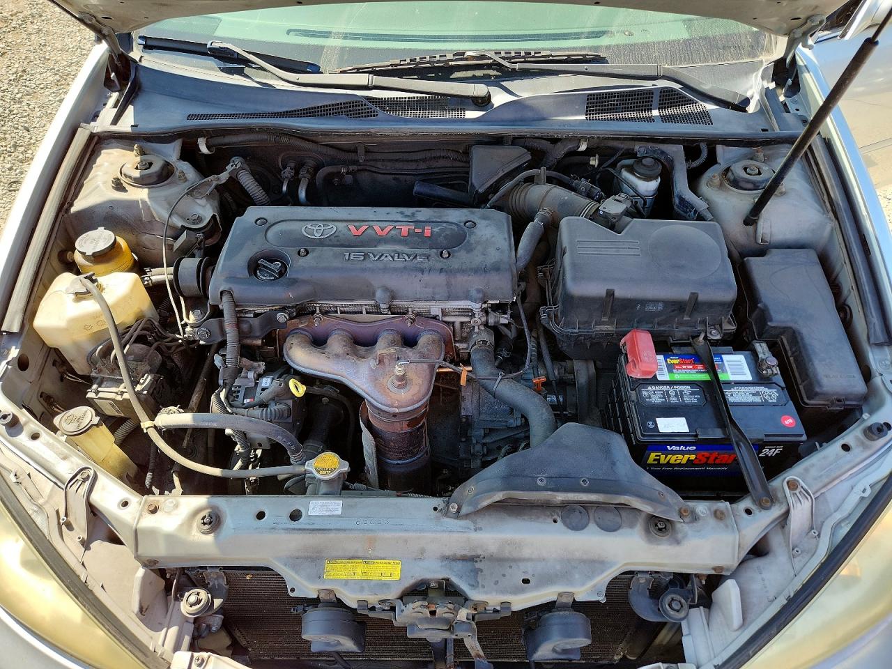 2005 TOYOTA CAMRY LE photo 21