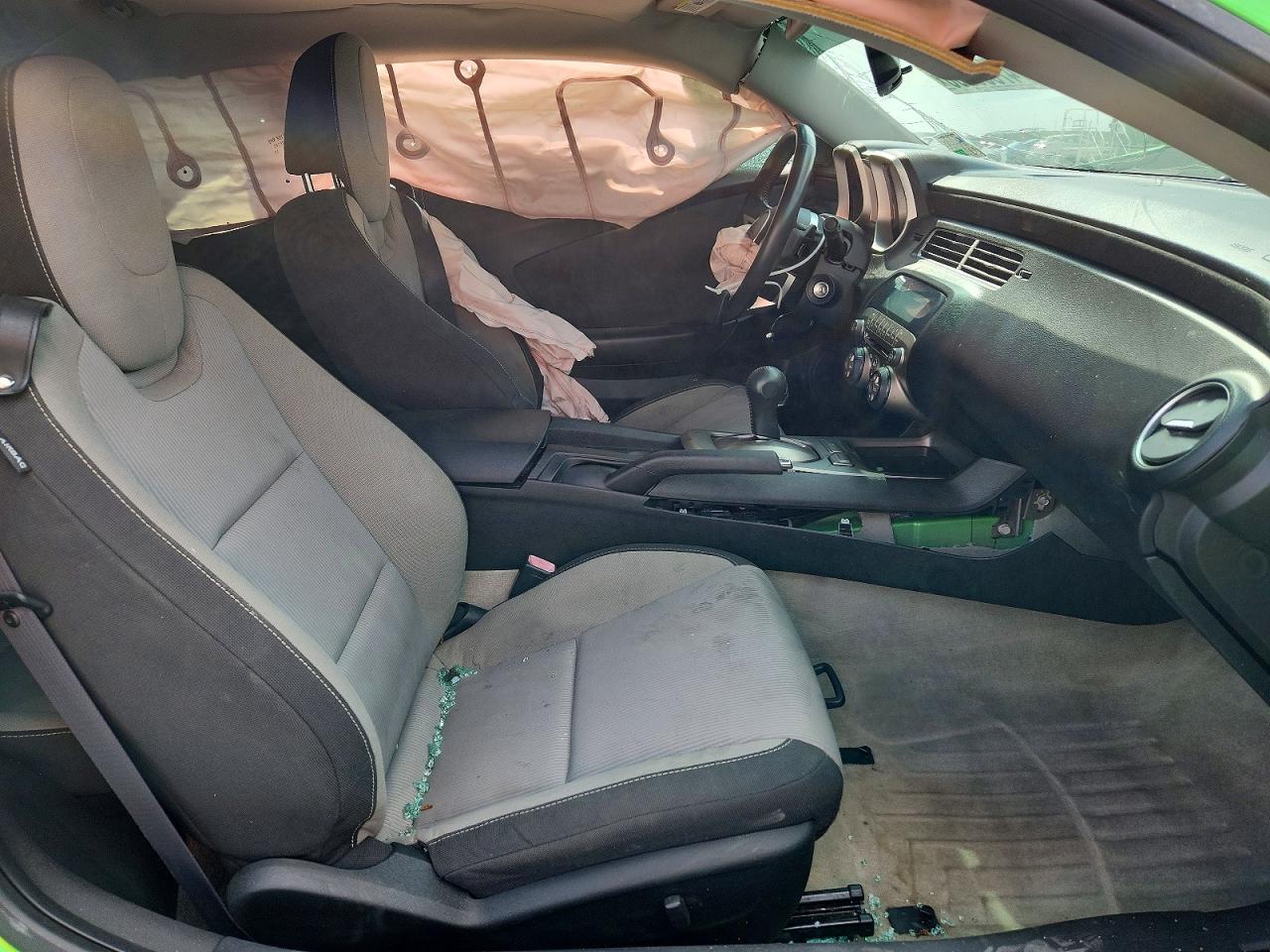 2011 CHEVROLET CAMARO LT photo 13