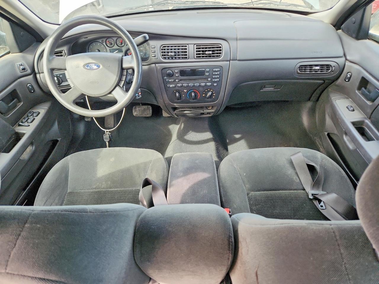 2004 FORD TAURUS SE photo 15
