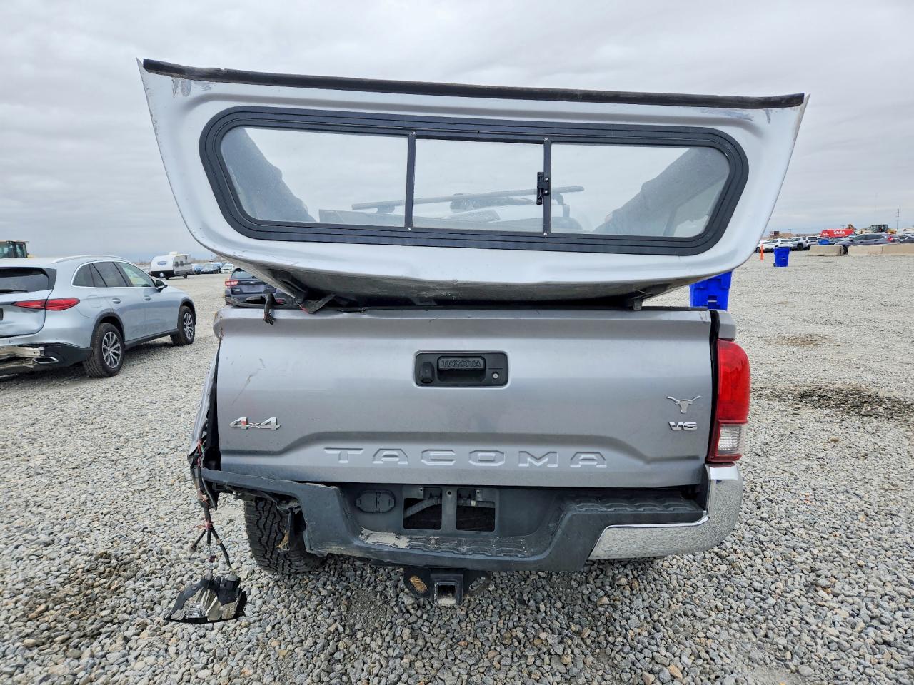 2019 TOYOTA TACOMA SR5 V6 photo 11