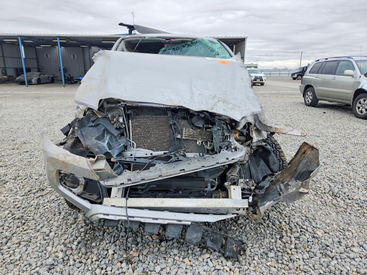 2019 TOYOTA TACOMA SR5 V6 photo 9