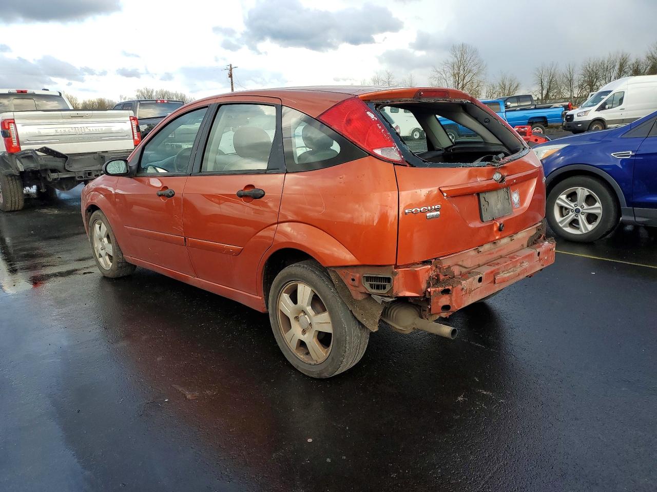 2005 FORD FOCUS ZX5 photo 3