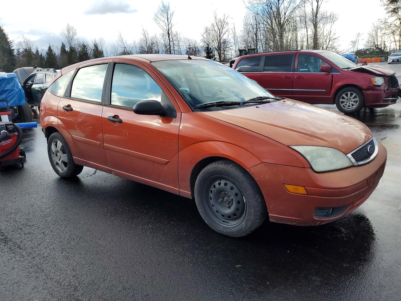 2005 FORD FOCUS ZX5 photo 7