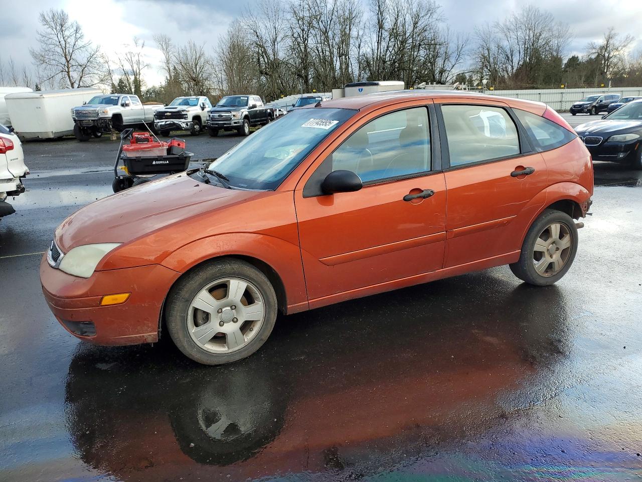 2005 FORD FOCUS