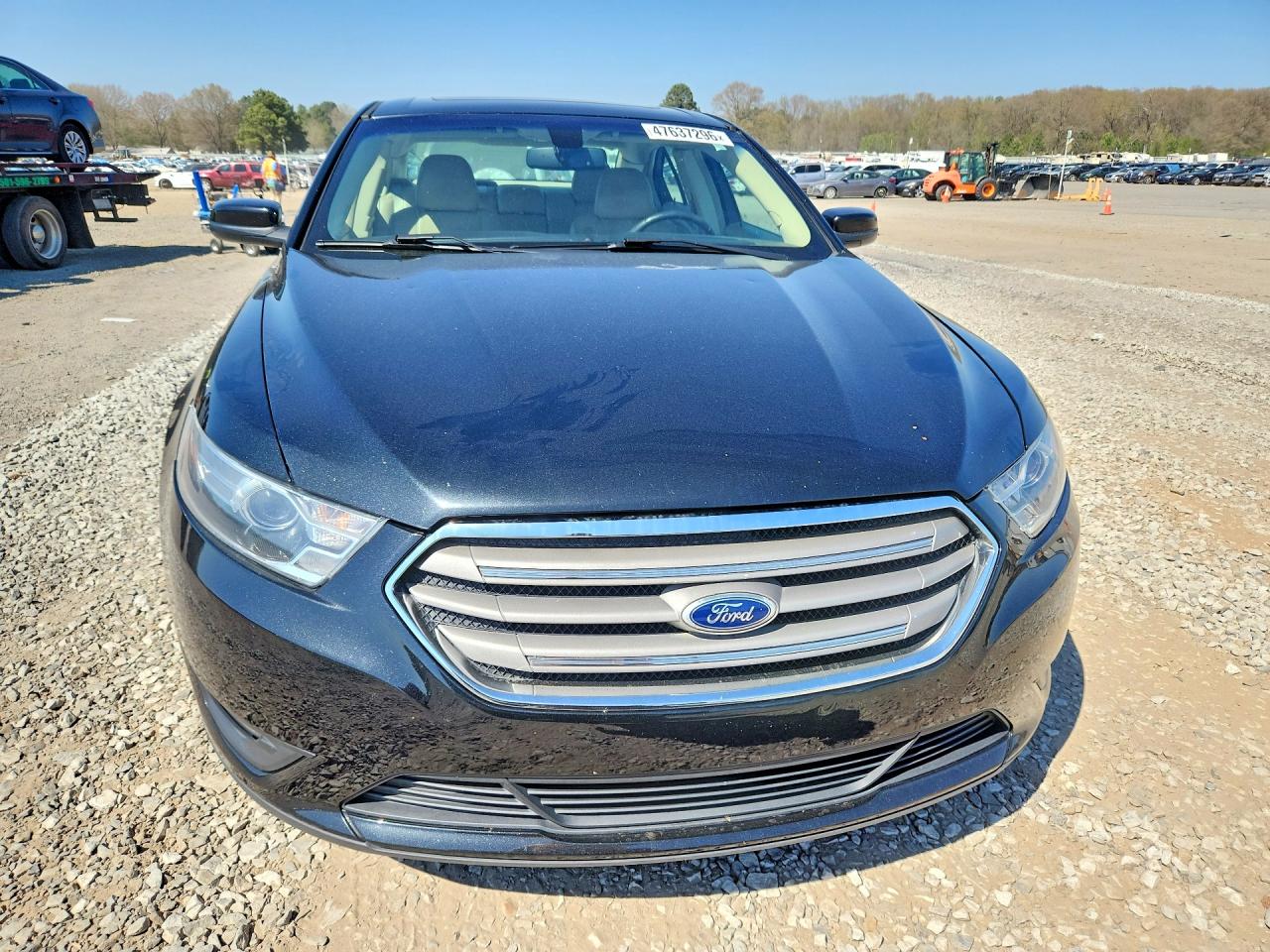 2015 FORD TAURUS SEL photo 9