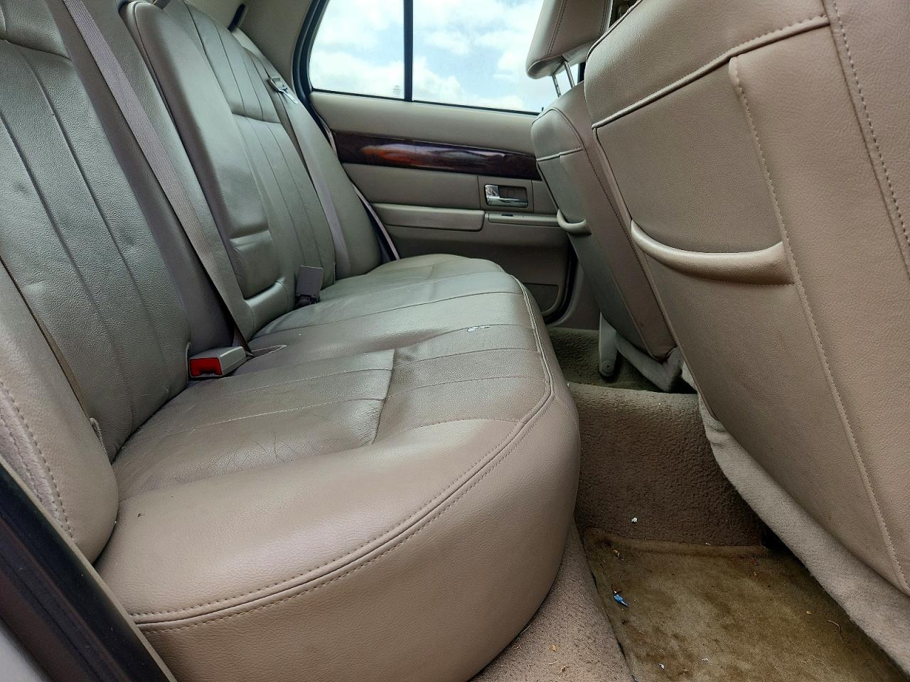 2008 MERCURY GRAND MARQUIS LS photo 28