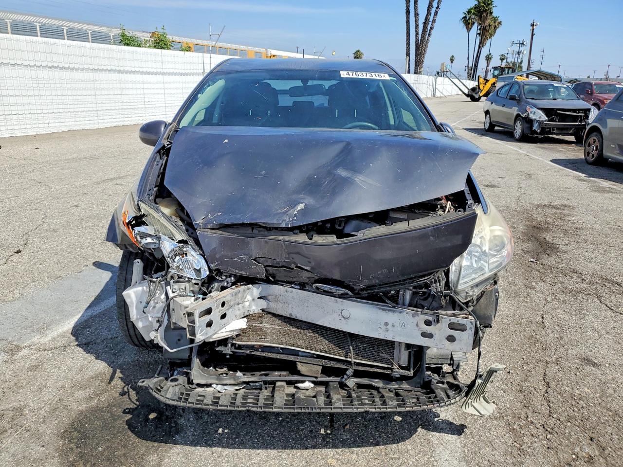 2015 TOYOTA PRIUS TWO photo 9