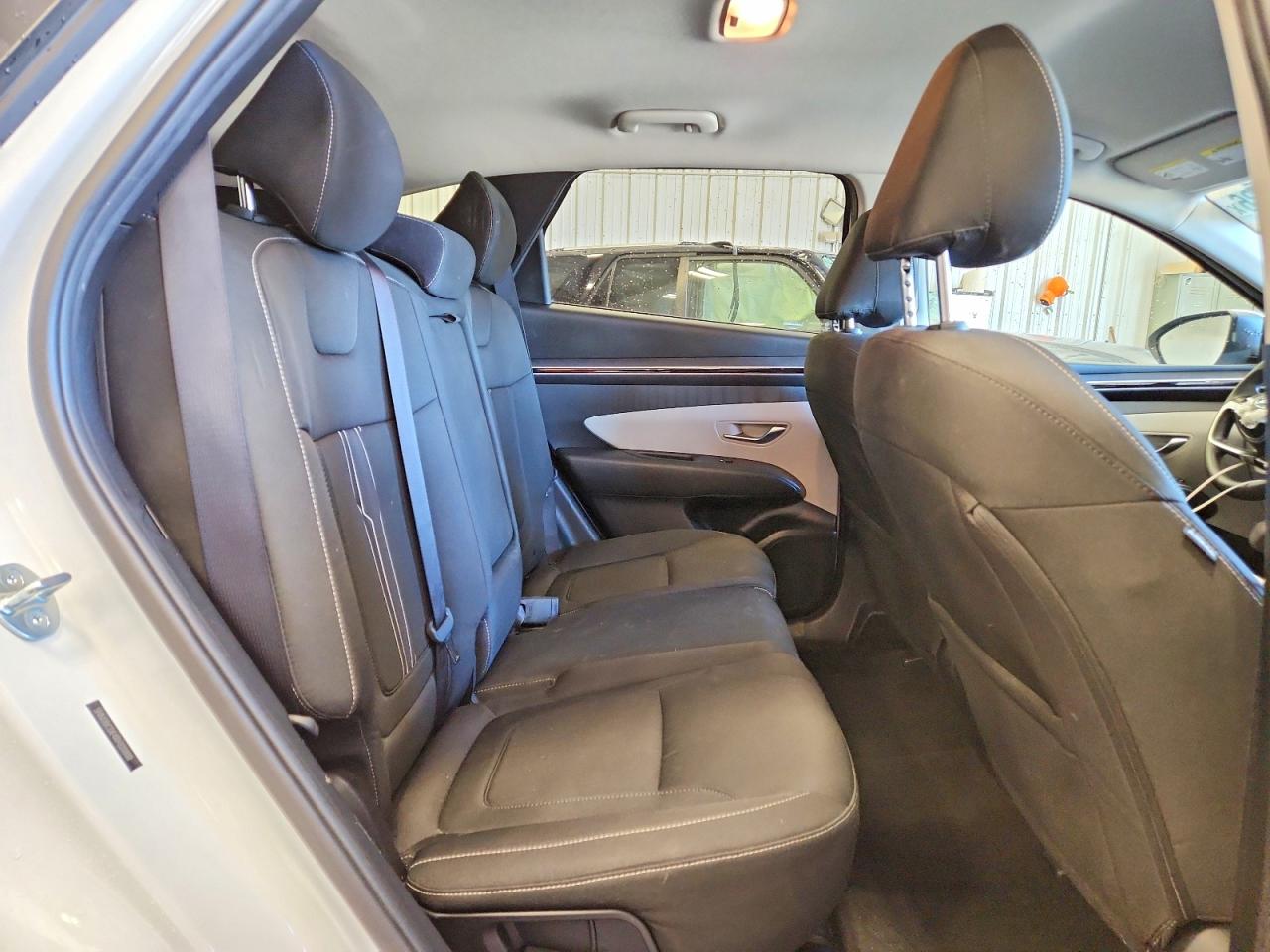 2024 HYUNDAI TUCSON SEL photo 31