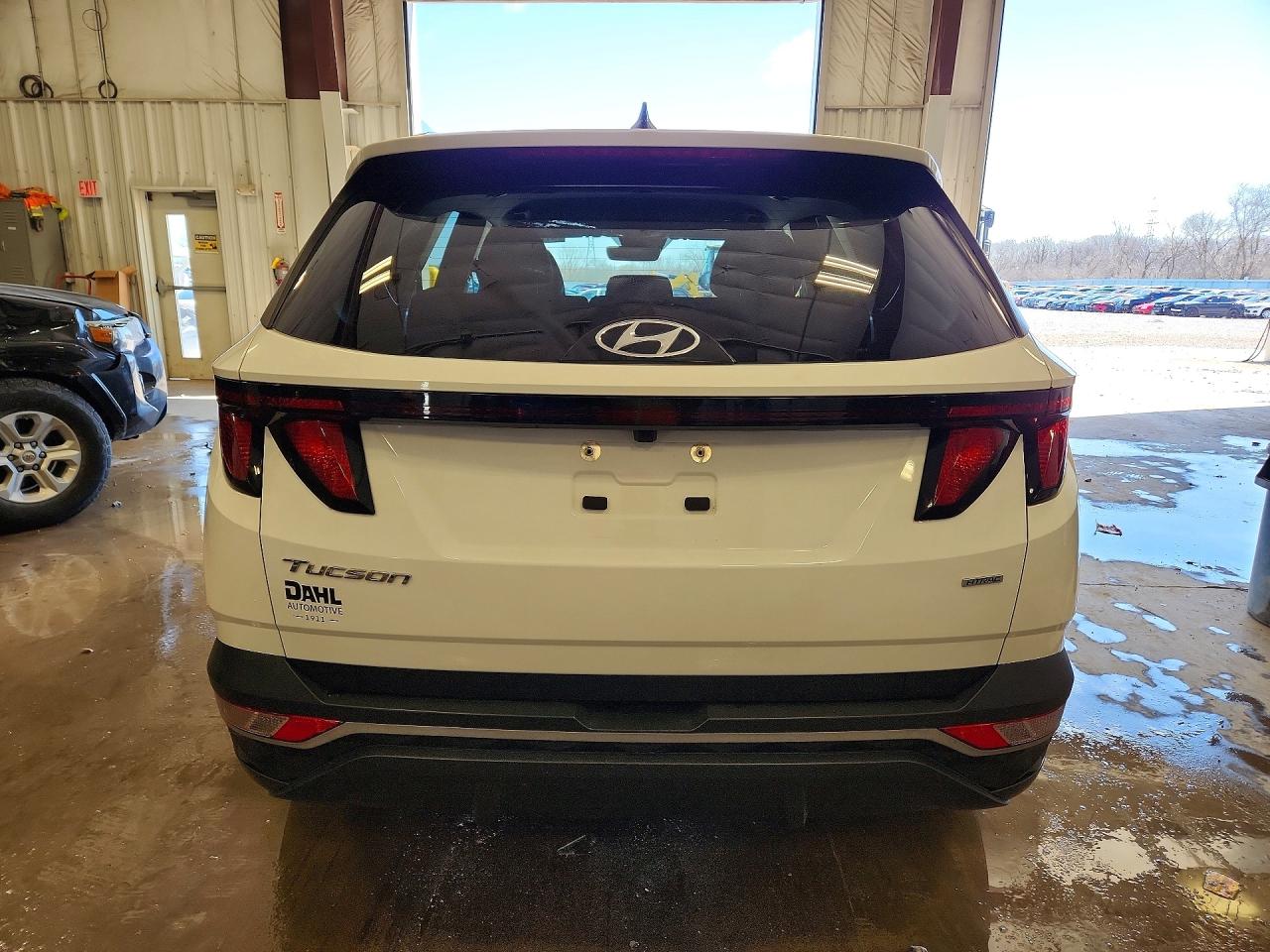 2024 HYUNDAI TUCSON SEL photo 16
