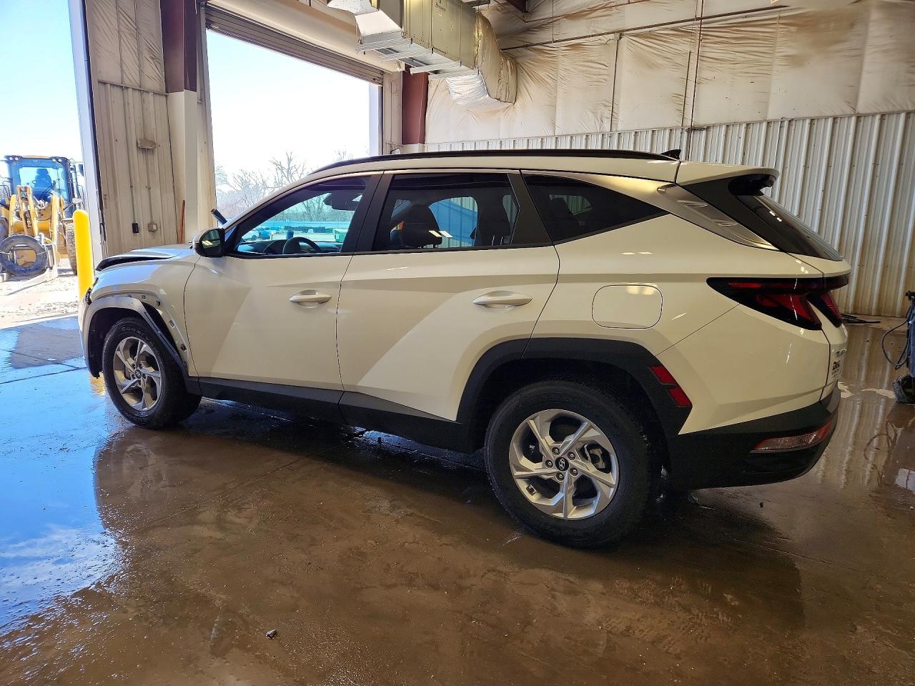 2024 HYUNDAI TUCSON SEL photo 4