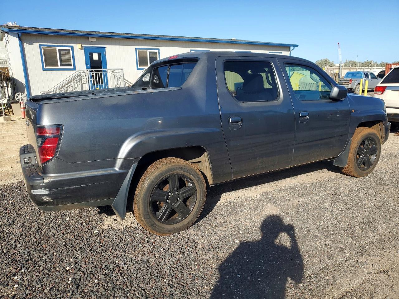 2013 HONDA RIDGELINE RTL photo 5