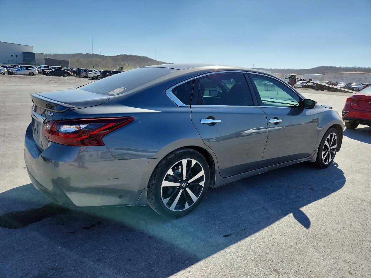 2018 NISSAN ALTIMA 2.5 SR photo 5