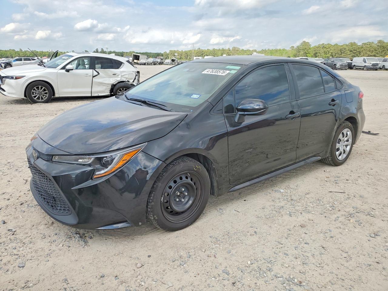 2022 TOYOTA COROLLA