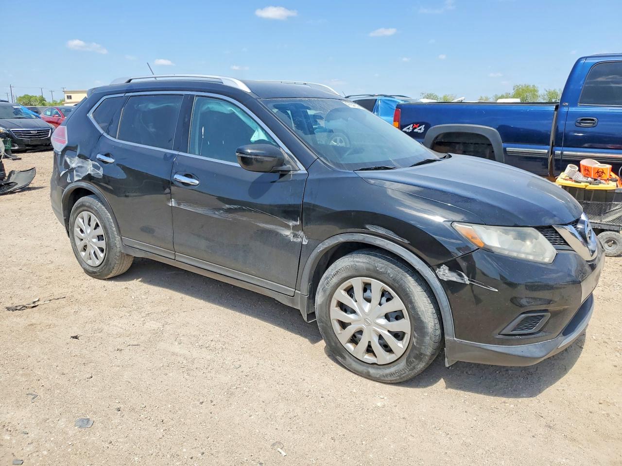 2016 NISSAN ROGUE S photo 4