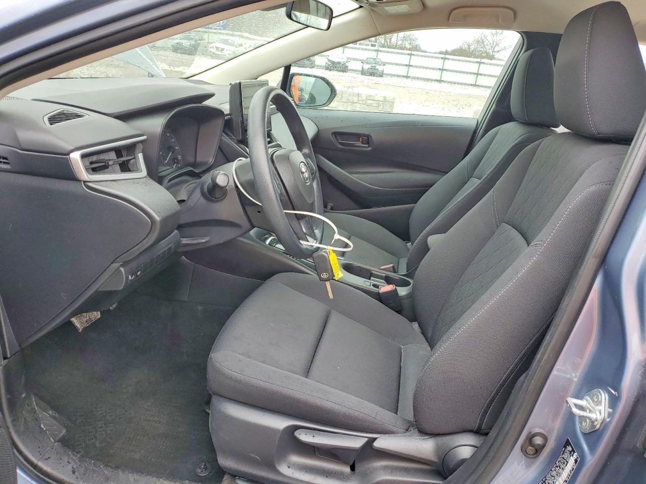 2023 TOYOTA COROLLA LE photo 19