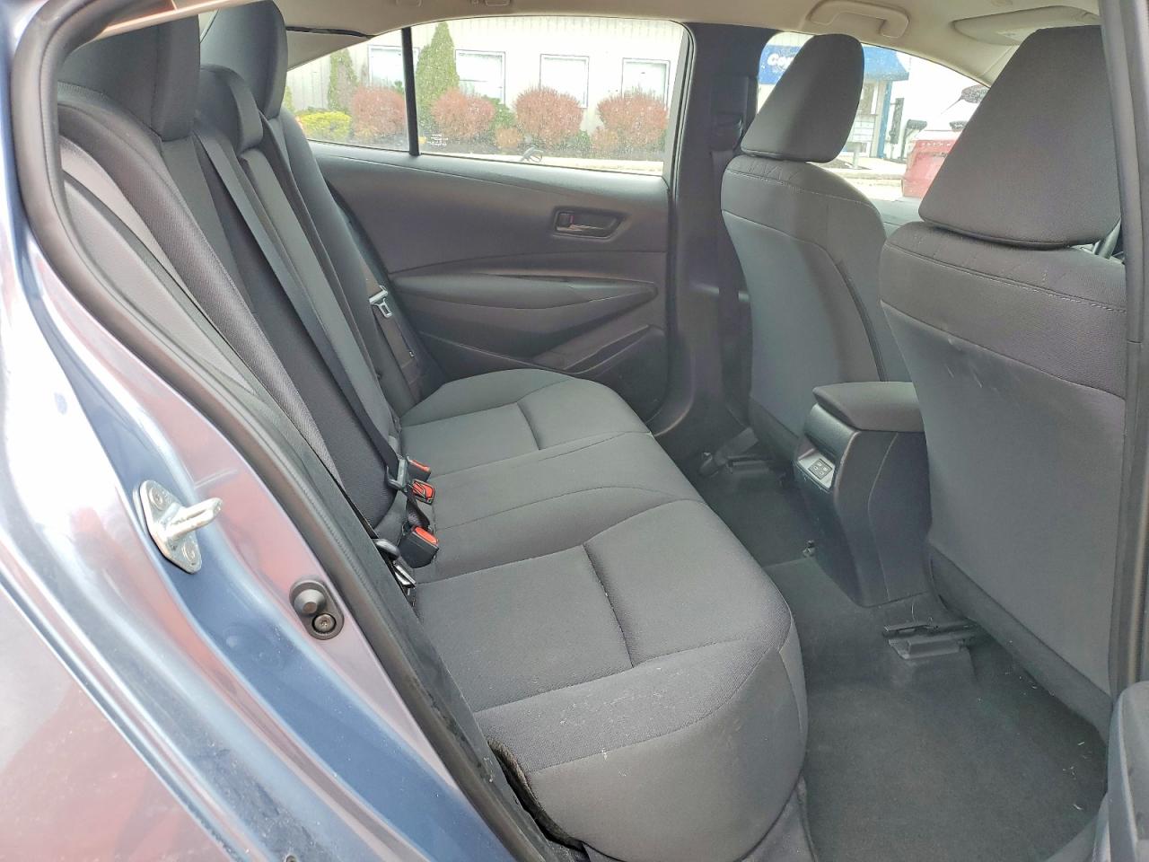 2023 TOYOTA COROLLA LE photo 28