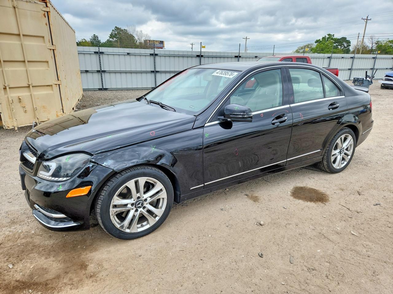 2014 MERCEDES-BENZ C