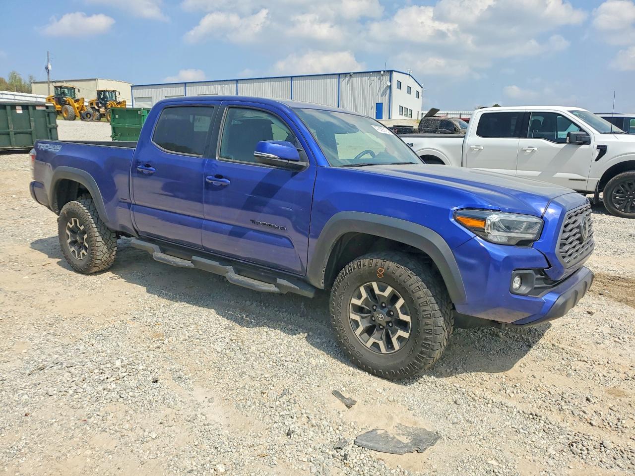 2022 TOYOTA TACOMA TRD OFF-ROAD photo 7