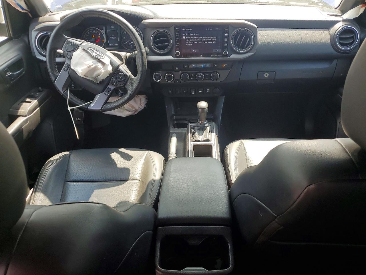 2022 TOYOTA TACOMA TRD OFF-ROAD photo 15