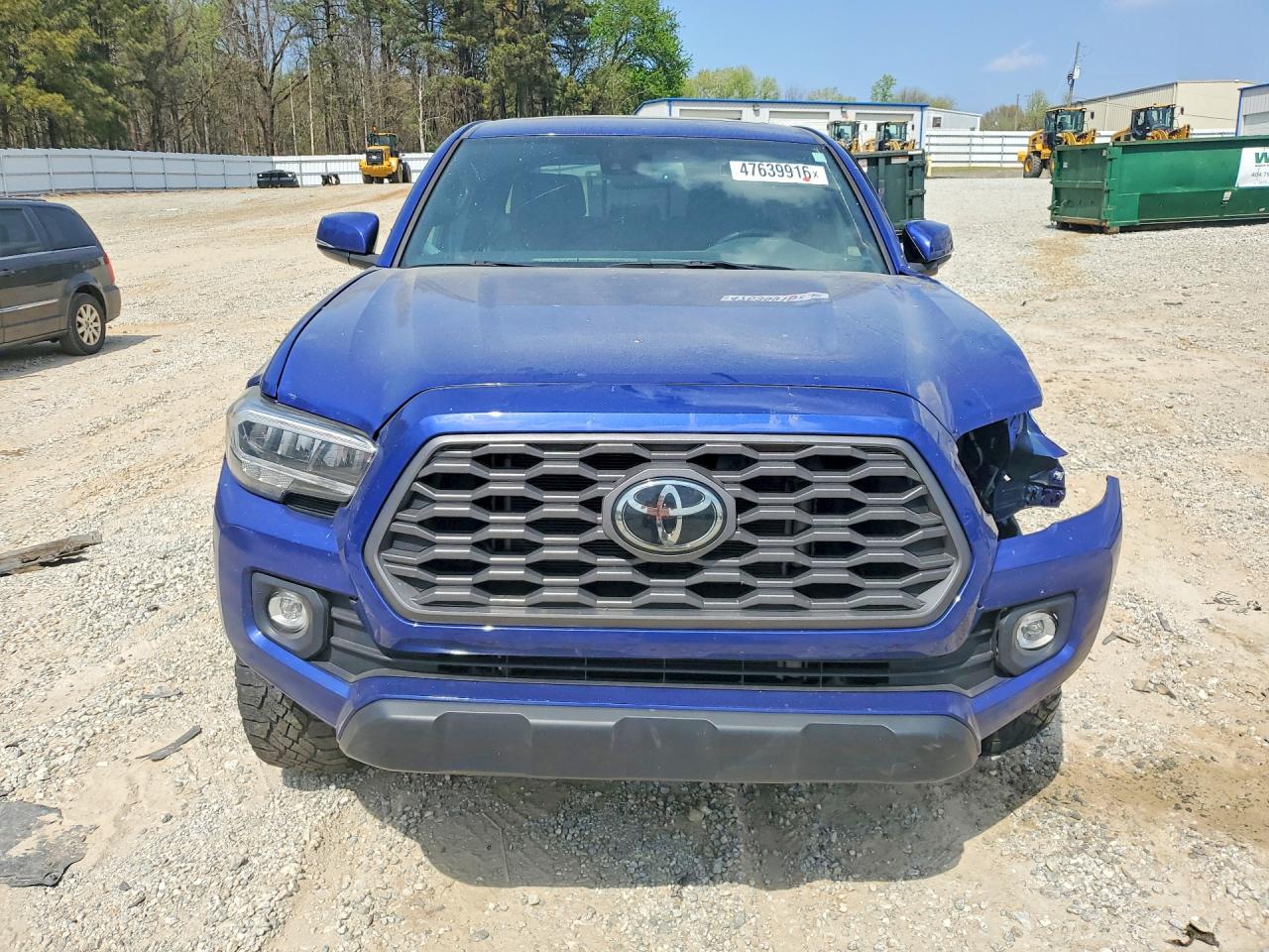 2022 TOYOTA TACOMA TRD OFF-ROAD photo 9