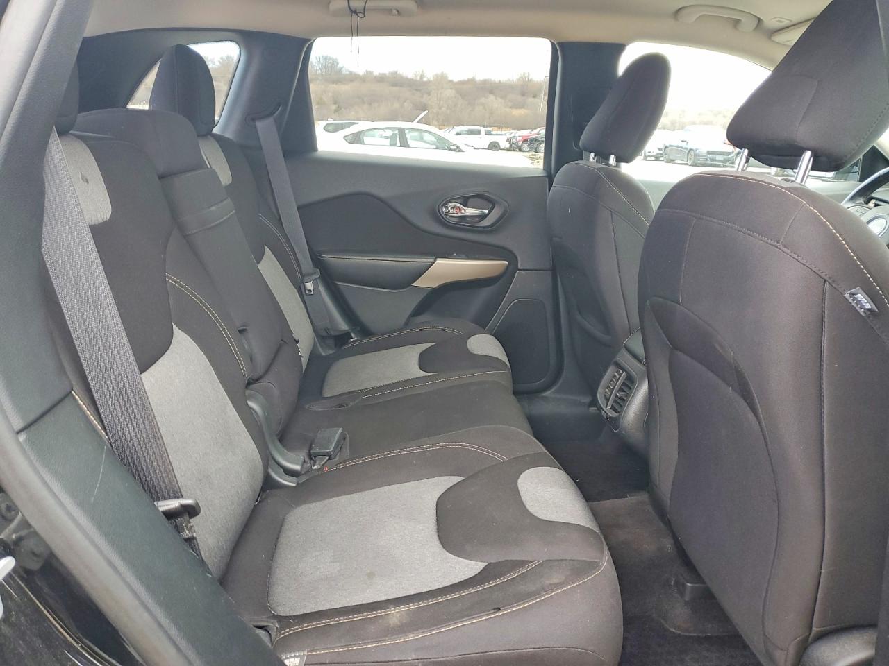 2018 JEEP CHEROKEE LATITUDE photo 31