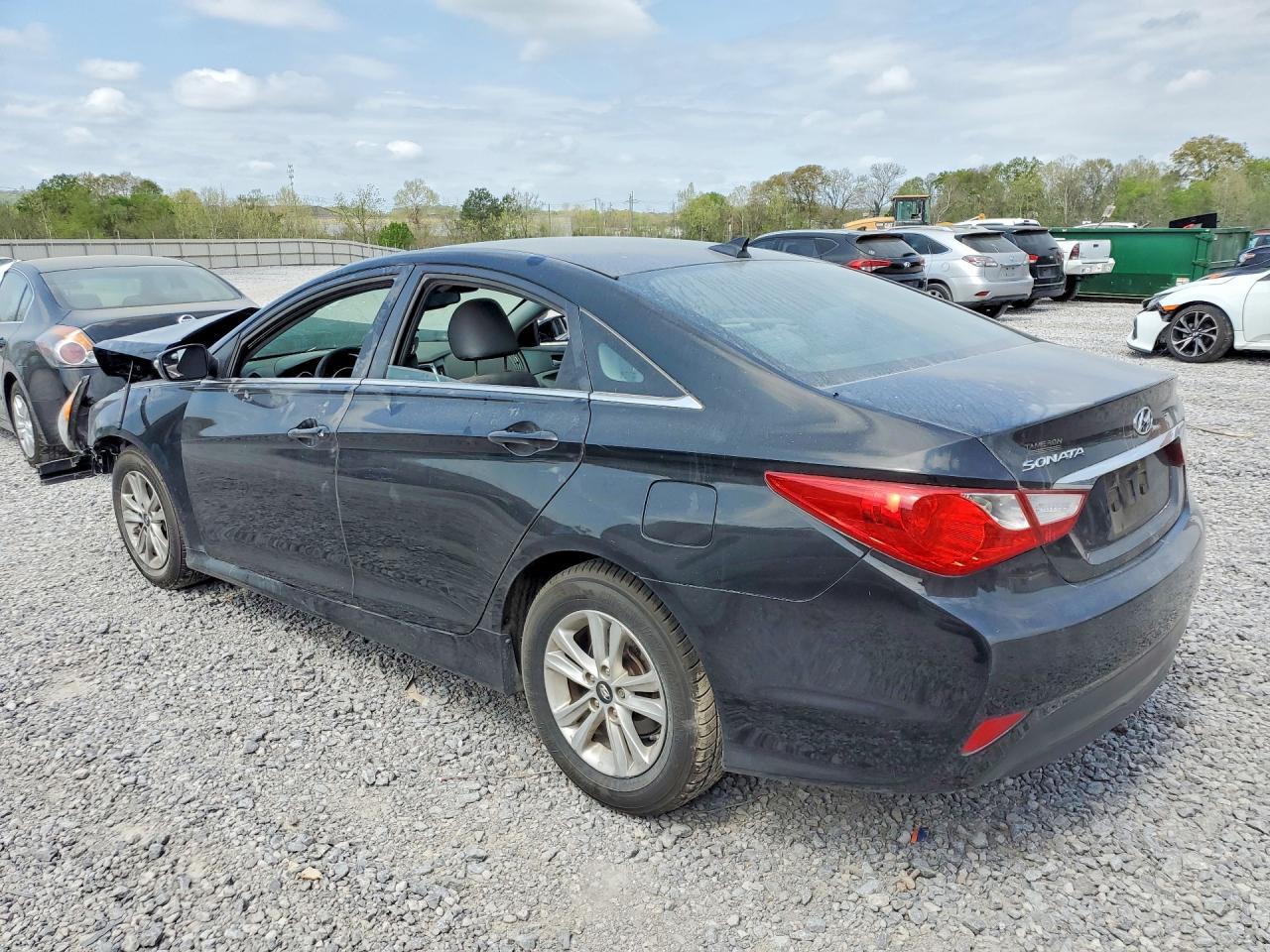 2014 HYUNDAI SONATA GLS photo 4