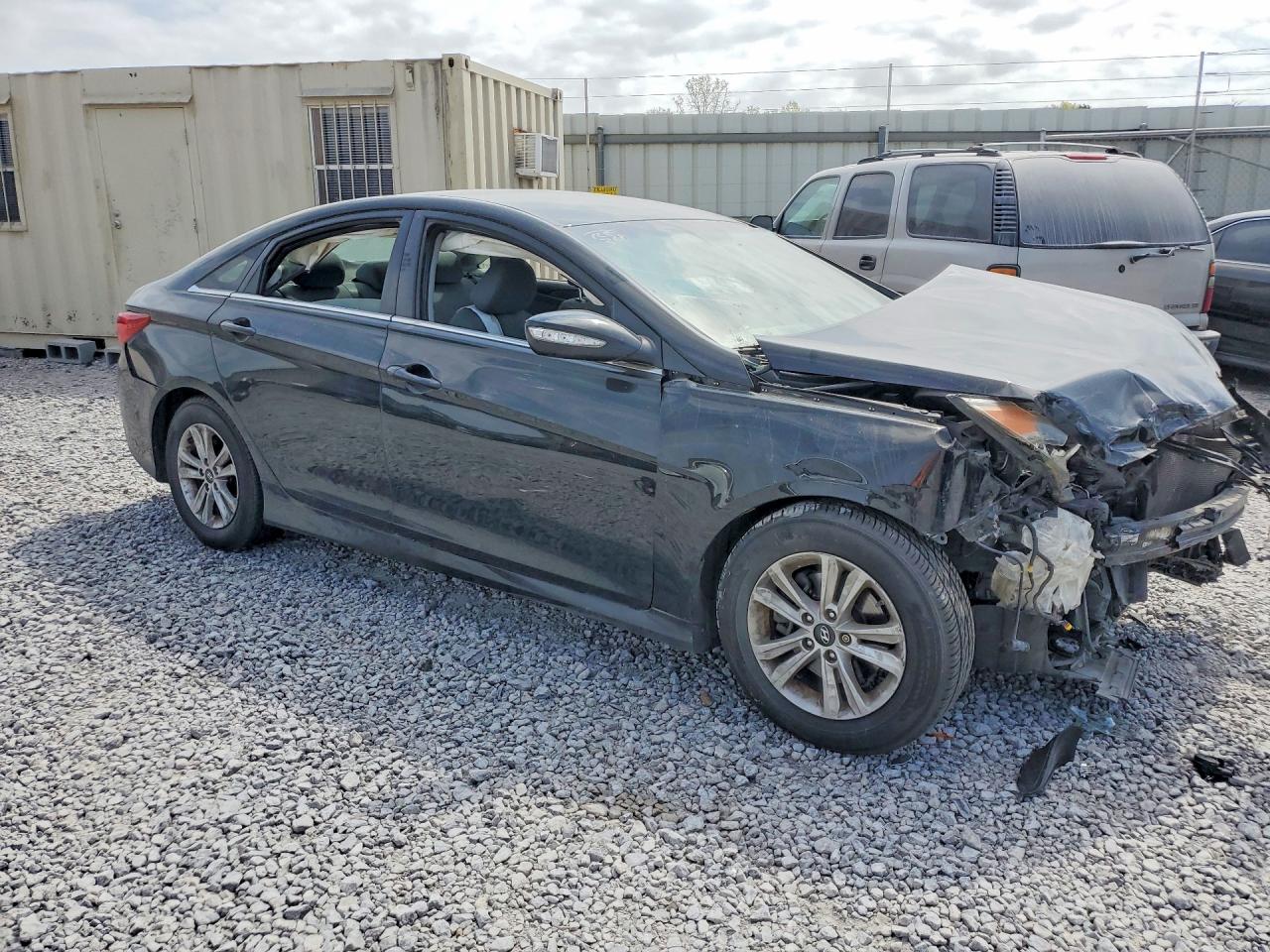 2014 HYUNDAI SONATA GLS photo 10
