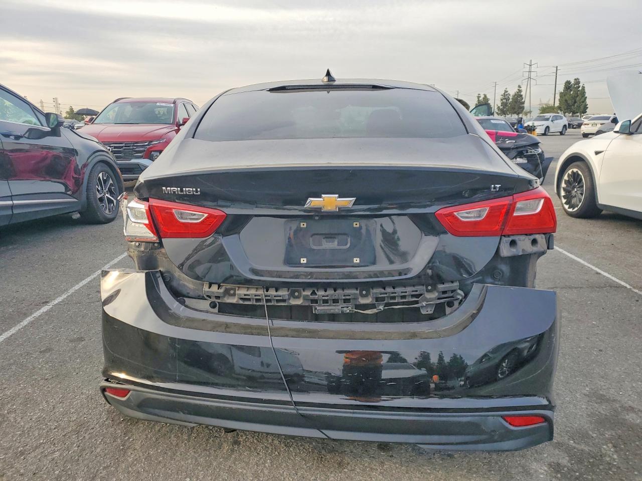 2018 CHEVROLET MALIBU LT photo 11
