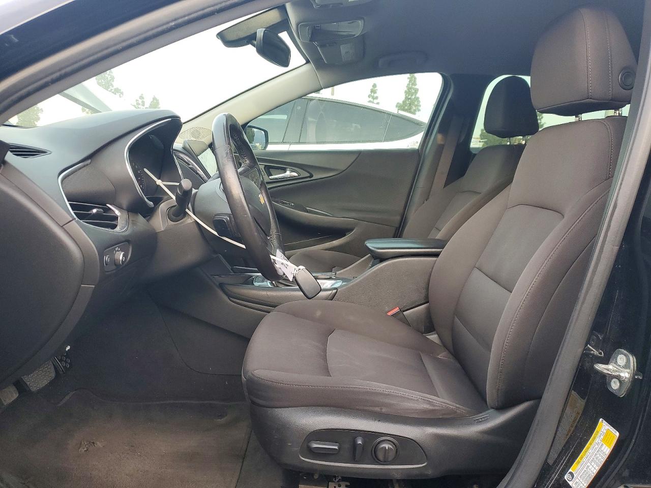 2018 CHEVROLET MALIBU LT photo 13