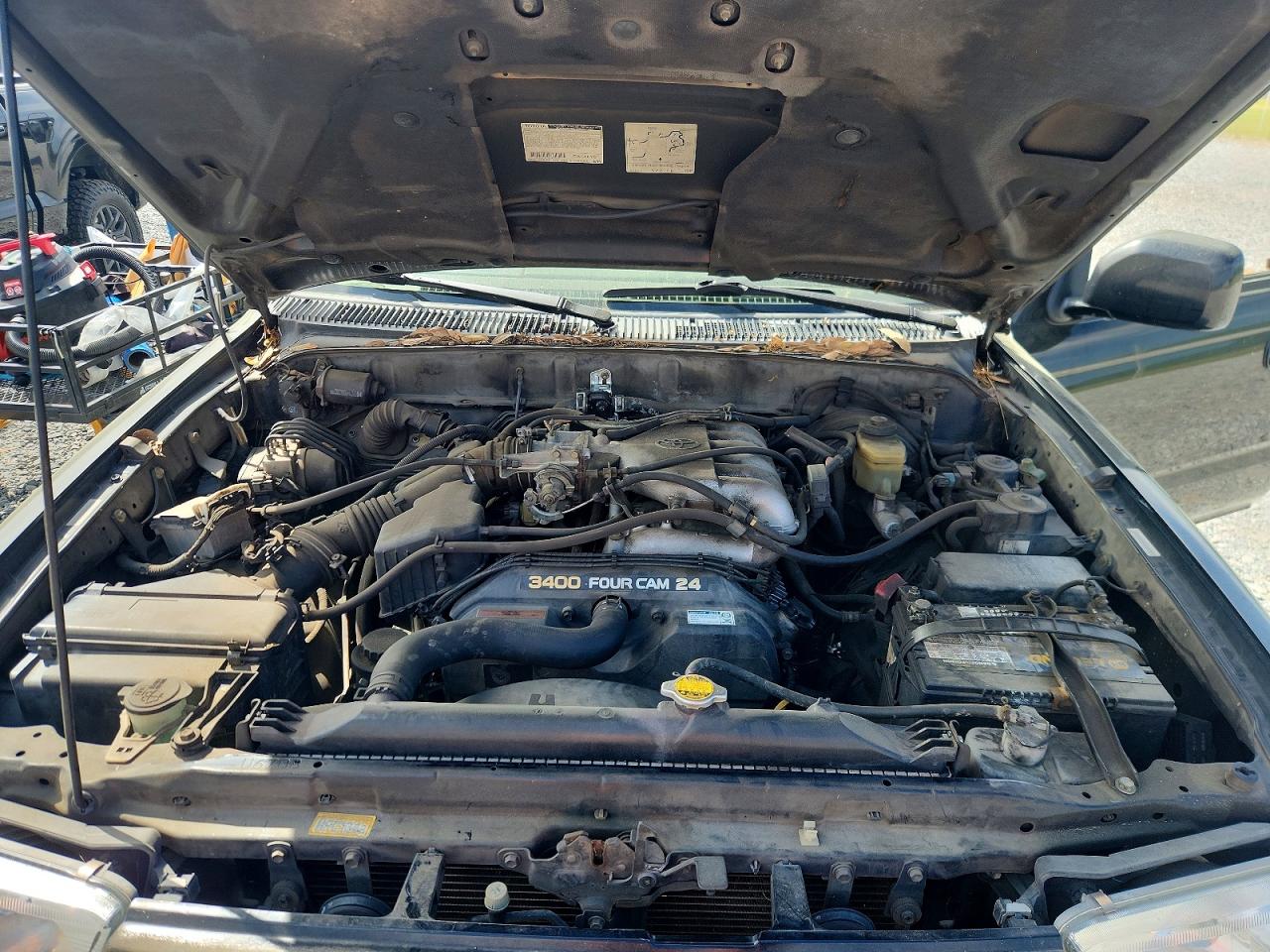 2000 TOYOTA 4RUNNER SR5 photo 34