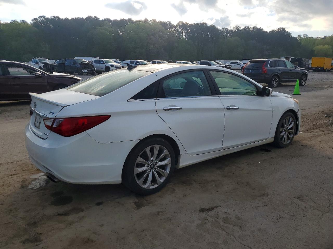 2012 HYUNDAI SONATA LIMITED 2.0T photo 3