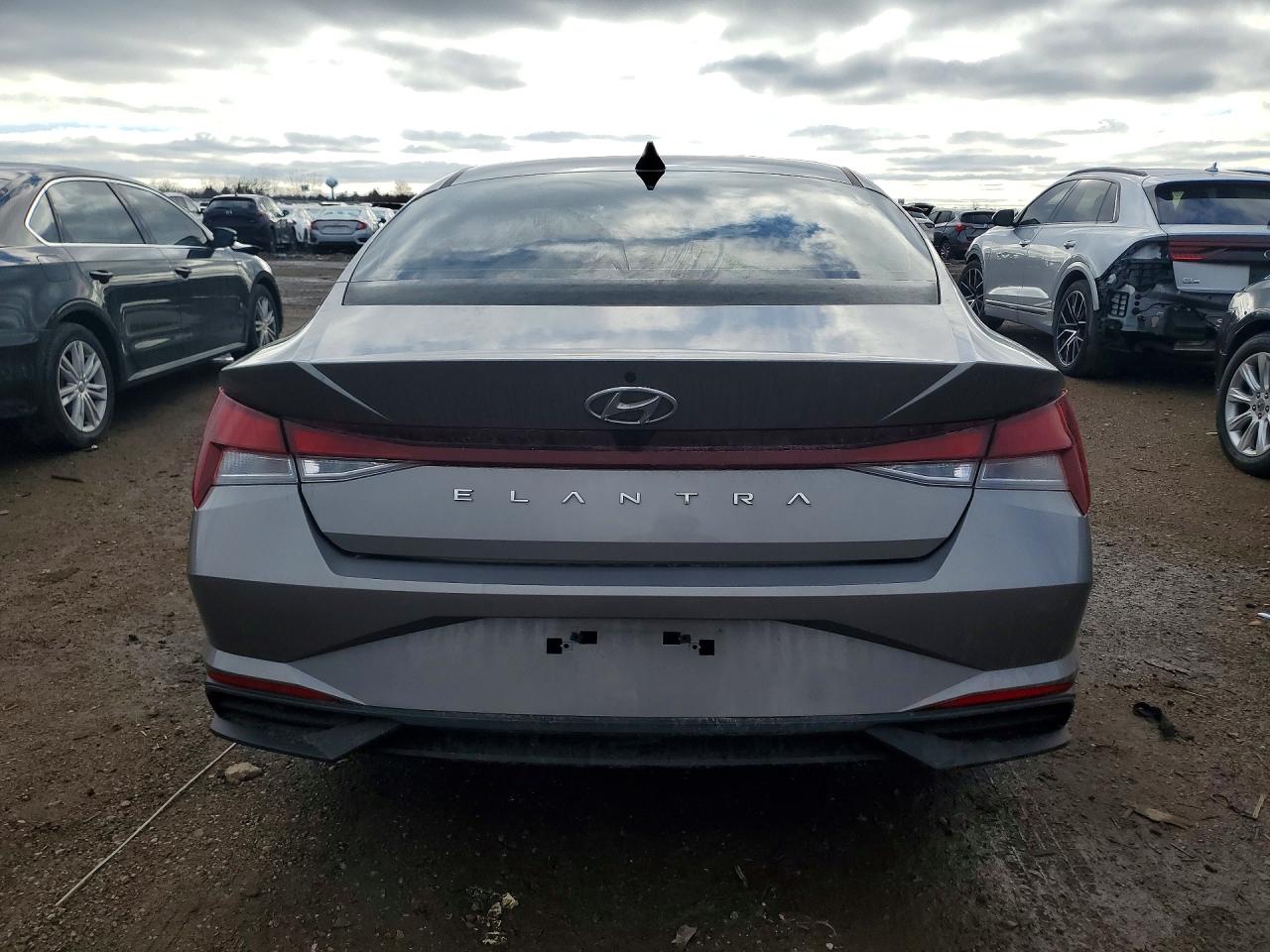 2021 HYUNDAI ELANTRA SEL photo 6