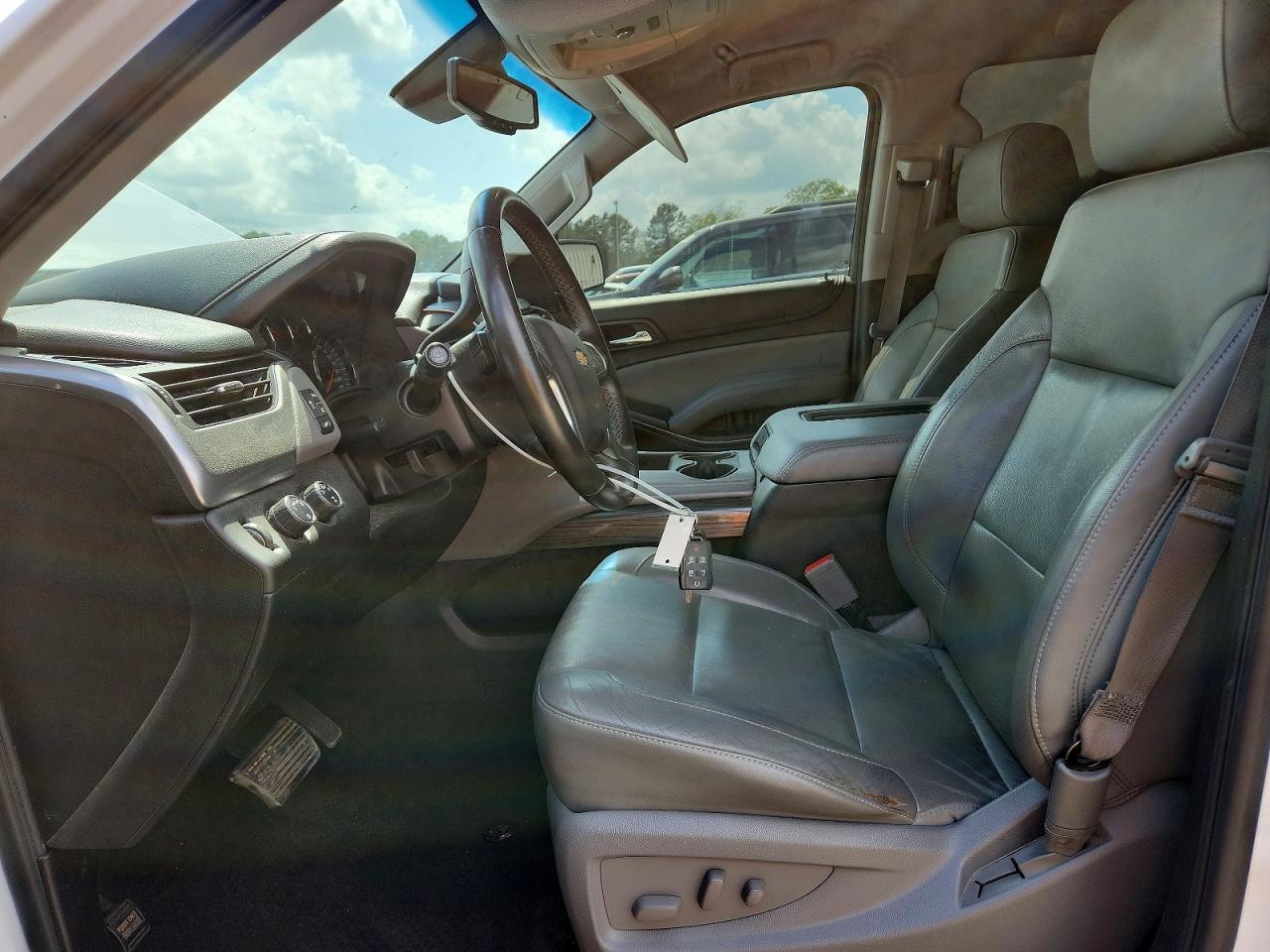 2015 CHEVROLET TAHOE K1500 LT photo 13
