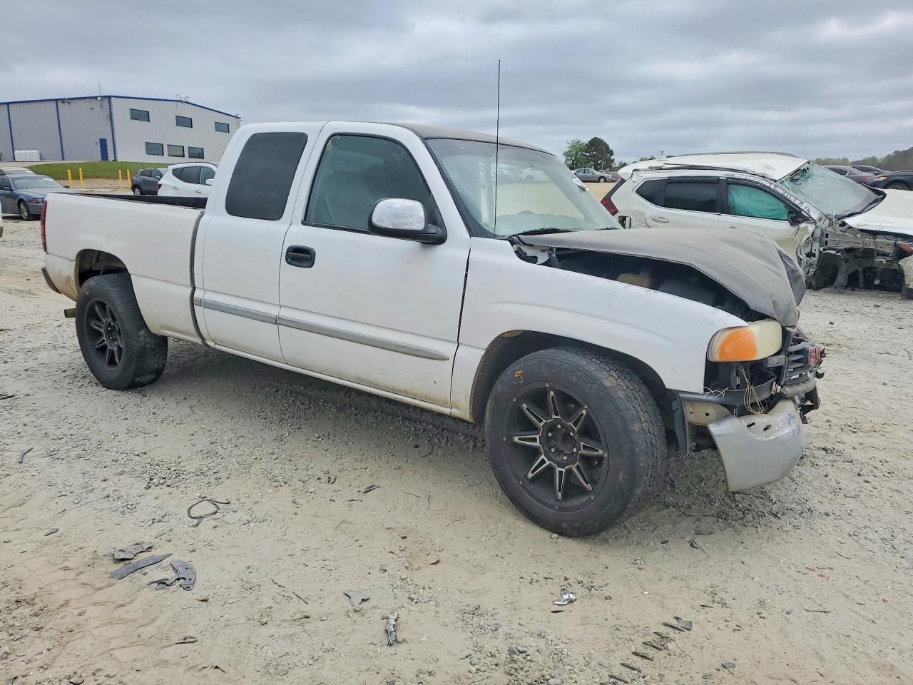 2001 GMC NEW SIERRA C1500 photo 4