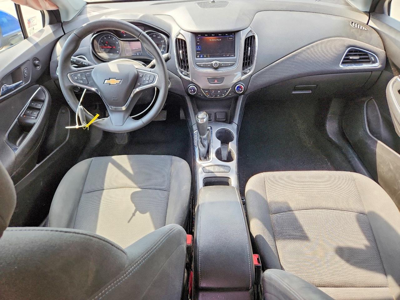 2019 CHEVROLET CRUZE LT photo 22