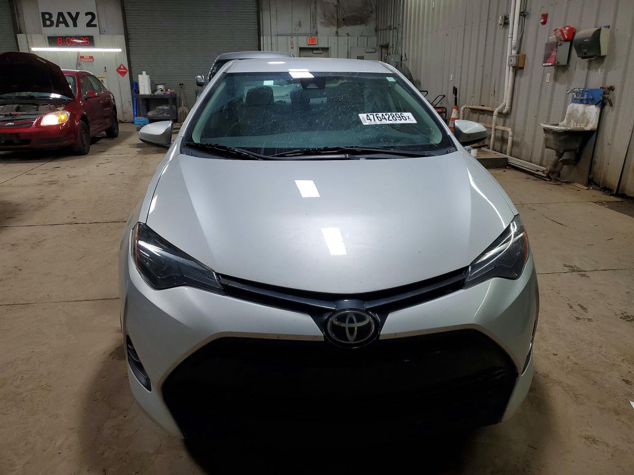 2018 TOYOTA COROLLA LE photo 9