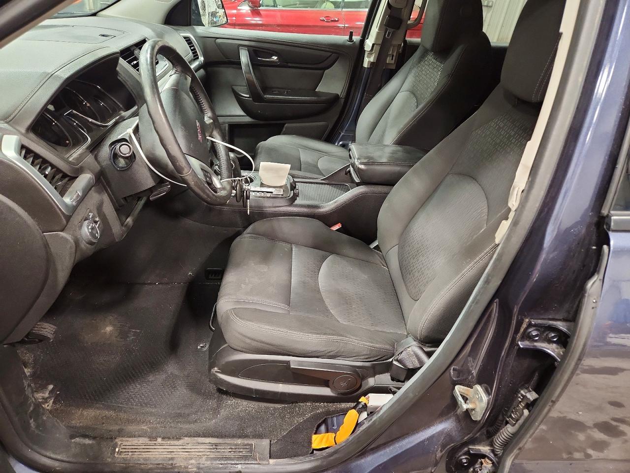 2014 GMC ACADIA SLE photo 7
