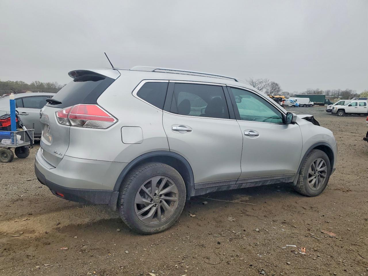 2016 NISSAN ROGUE SL photo 7