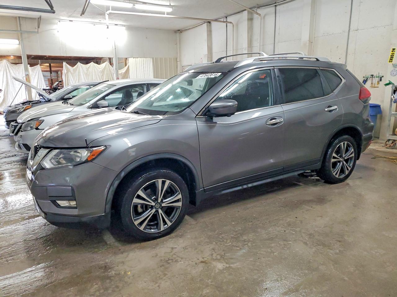 2019 NISSAN ROGUE
