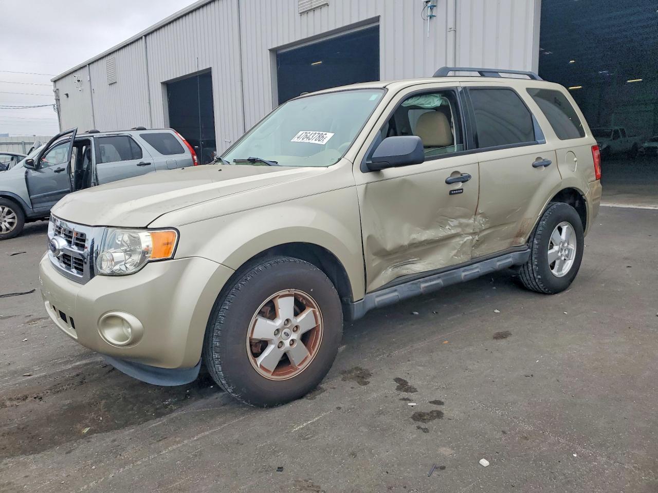 2012 FORD ESCAPE