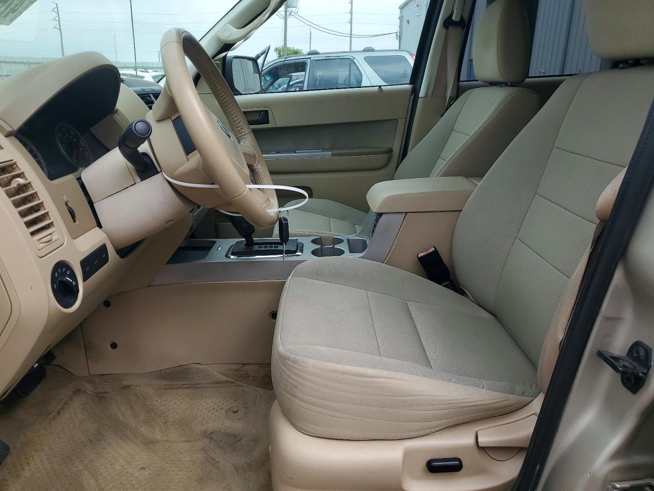 2012 FORD ESCAPE XLT photo 7