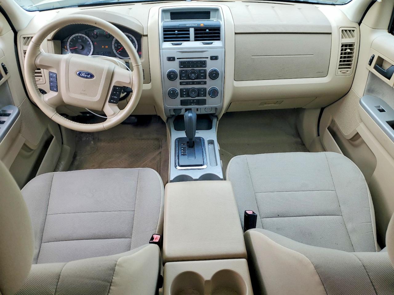 2012 FORD ESCAPE XLT photo 8